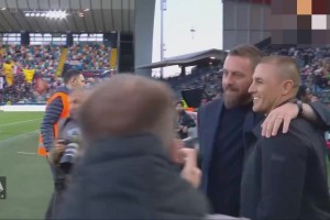 淚目！德羅西和卡納瓦羅賽前互相擁抱