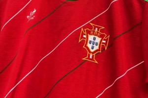 C羅穿上一定帥！葡萄牙1984歐洲杯球衣