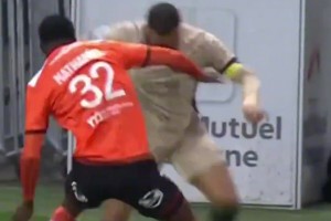 太過殘暴！姆巴佩油炸丸子穿襠對手頻率快到看不清！